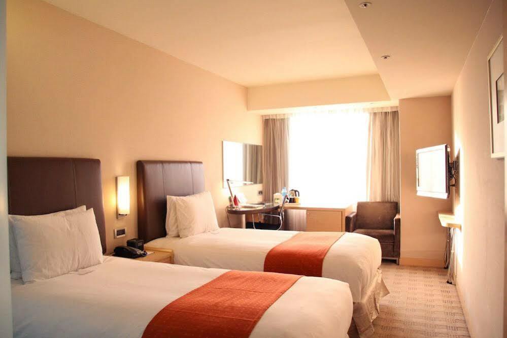 Holiday Inn Express Taoyuan, An Ihg Hotel Extérieur photo
